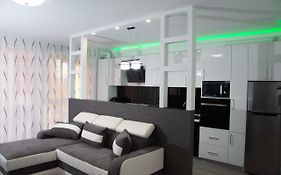 Modern minimalist apartment in Oradea